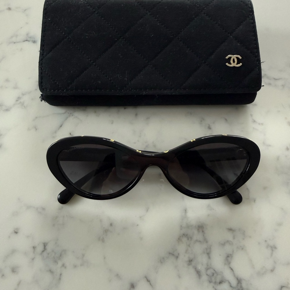 Chanel Black Designer Sunglasses with Quilted Case, like new